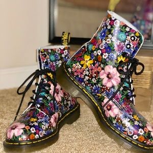 Dr. Martens Pascal Wanderlust Women’s Combat Boots